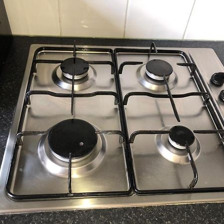 1 Comfortable Studio Apartment Brighton Екстериор снимка
