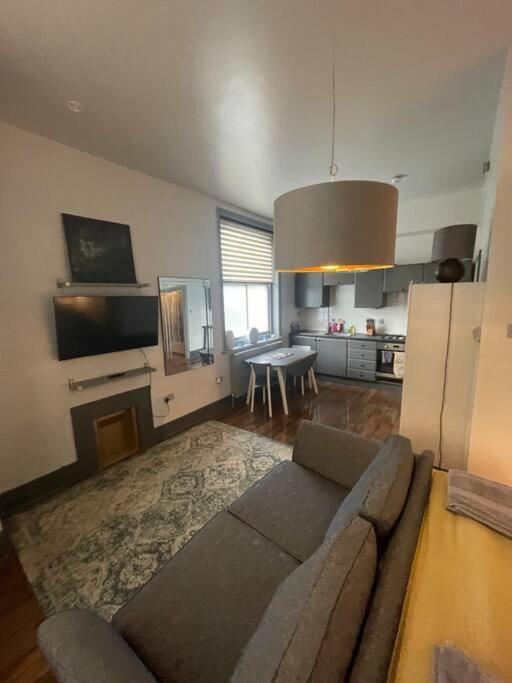 1 Comfortable Studio Apartment Brighton Екстериор снимка