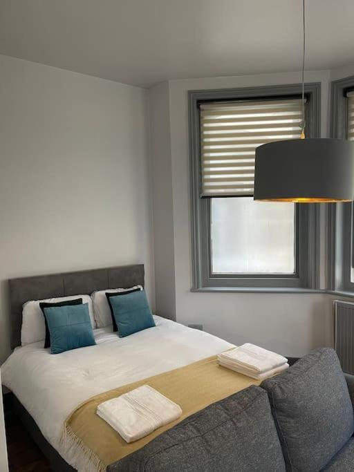 1 Comfortable Studio Apartment Brighton Екстериор снимка